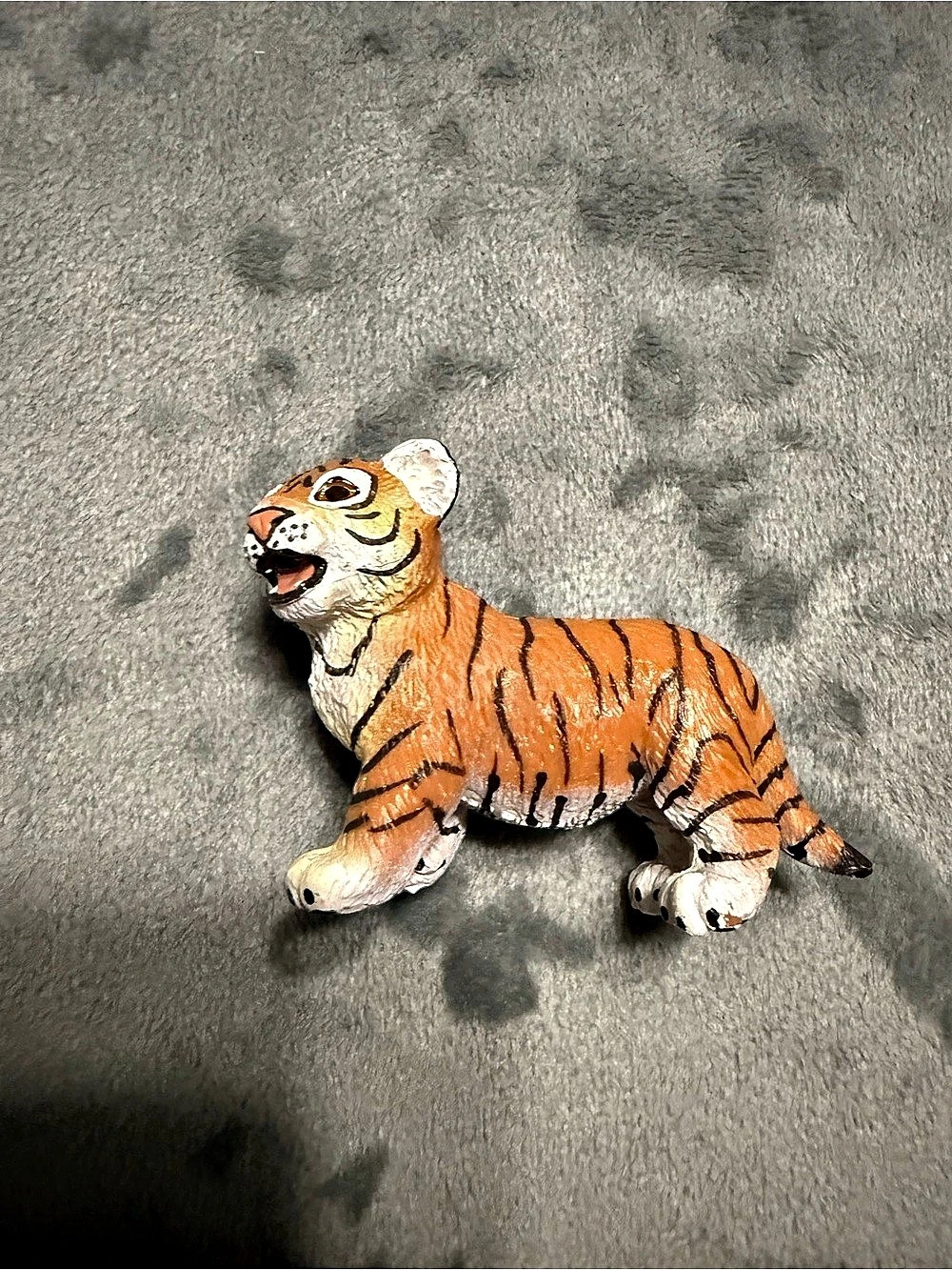 Safari Ltd Bengal Tiger Cub Tiger Figurine Orange & Black